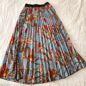 Elegant Silk Chain Print Pleated Skirt